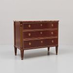 1056 2040 CHEST OF DRAWERS